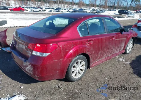 2010 Subaru Legacy 2.5I Premium z USA, uszkodzony, nr VIN 4S3BMBG60A3217907